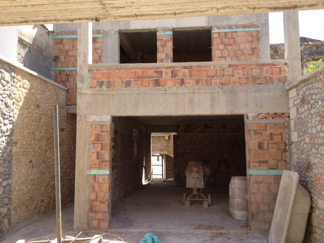 שלב שלד פנימי בבית פרטי