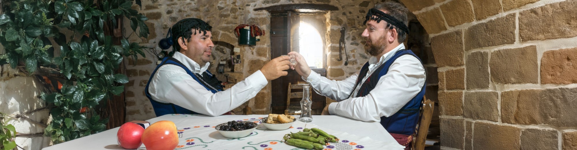 ליווי נדל״ן בכרתים – תהליך השקעה אישי ומקצועי